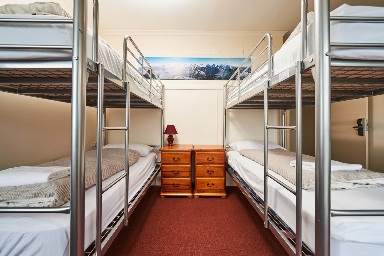 Abom Hotel Маунт Булер Екстериор снимка